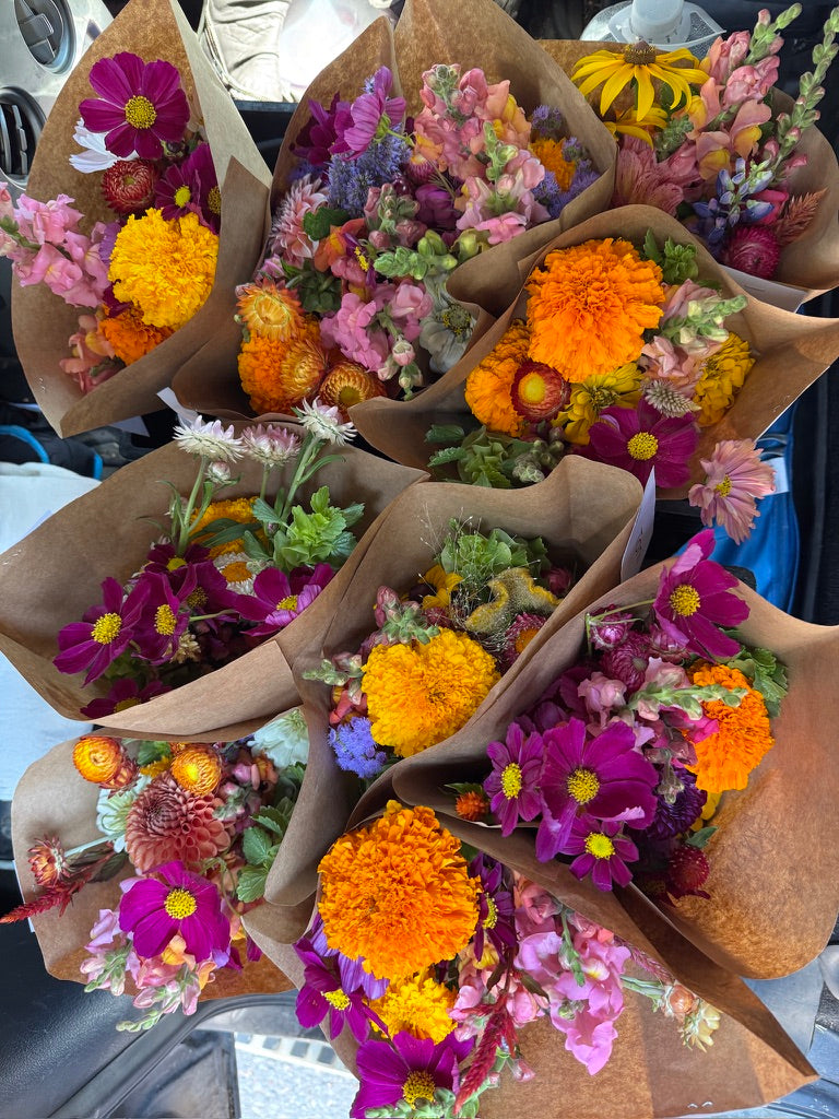 Bulk Bloom Bucket