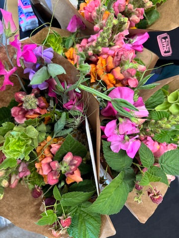 Bulk Bloom Bucket